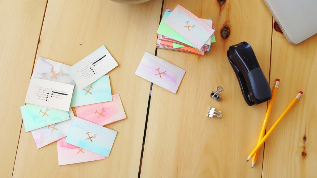 Why You Should Learn How to Make Your Own Business Cards?