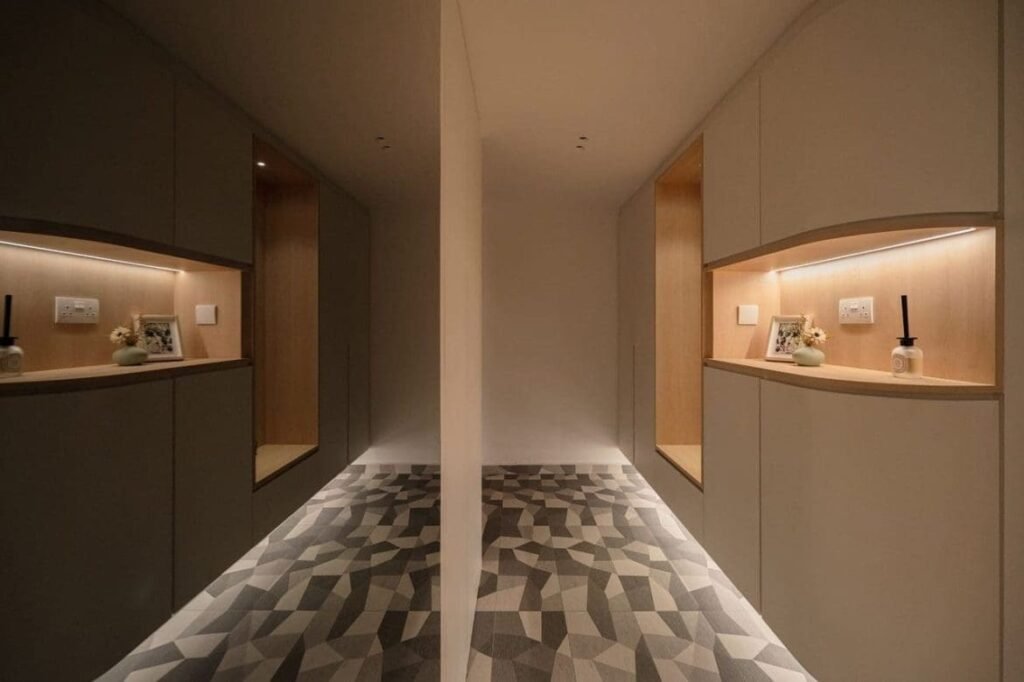 Transforming Spaces: Using A Luxury Color Palette In Interior Design